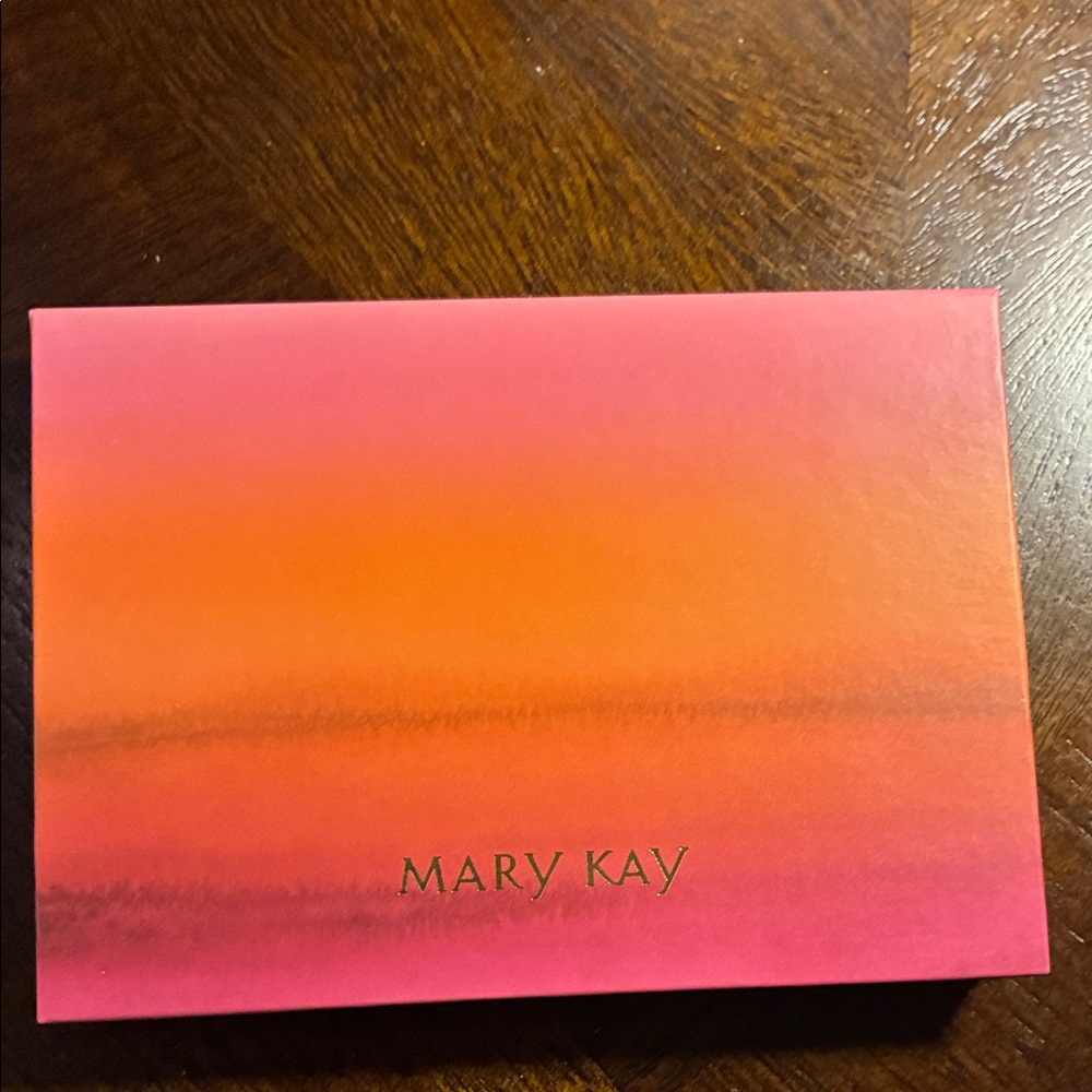 Mary Kay Warm Tones Eyeshadow Palette - Picture 2 of 3
